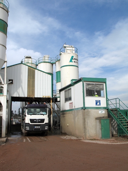 Lafarge confiant pour 2014