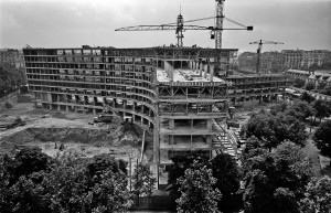 Forme en double Y, le bâtiment principal de l’Unesco a revêtu un caractère colossal pour l’époque.