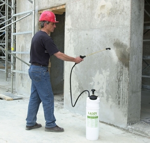 Le pulvérisateur Expert 13 Viton offre un grand confort d’utilisation.