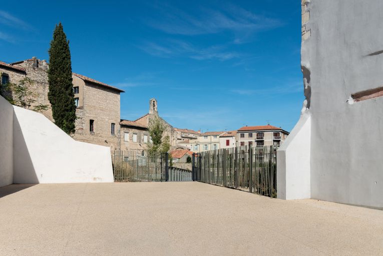 La teinte claire du béton favorise l’effet albédo en milieu urbain. [©ACPresse]