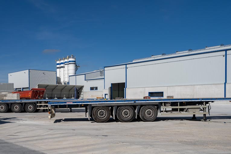 A2C Préfa – Progress Group. Atelier de production de la Dalle BB.