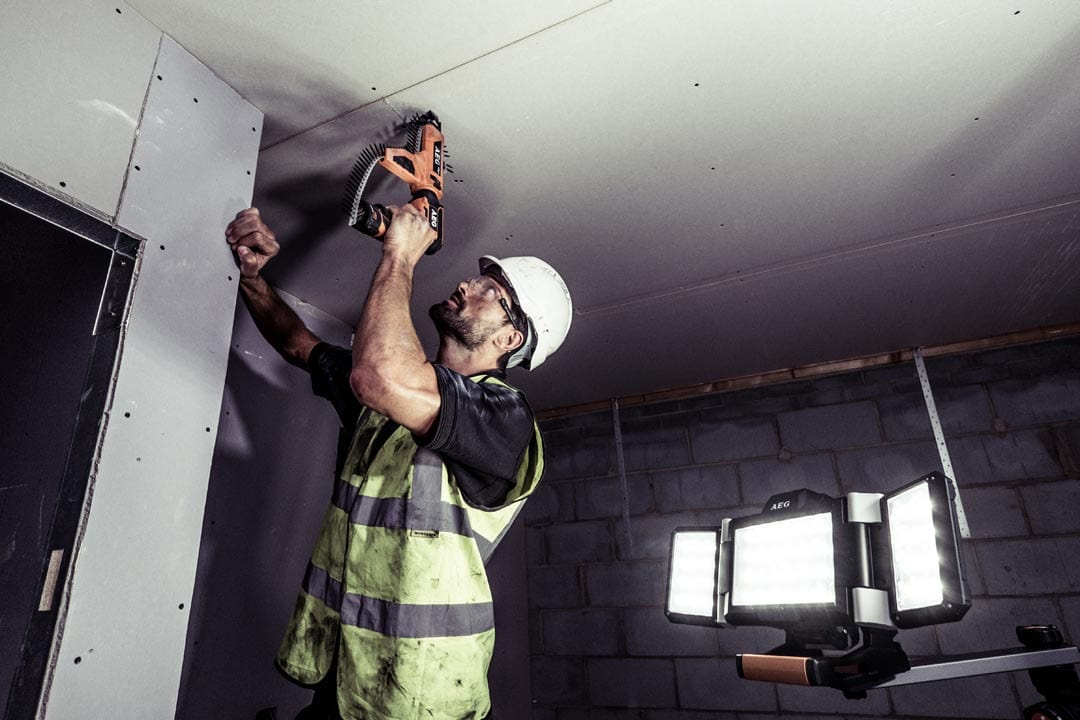 Nouvelle visseuse d’AEG : La puissance du filaire avec les avantages du sans fil