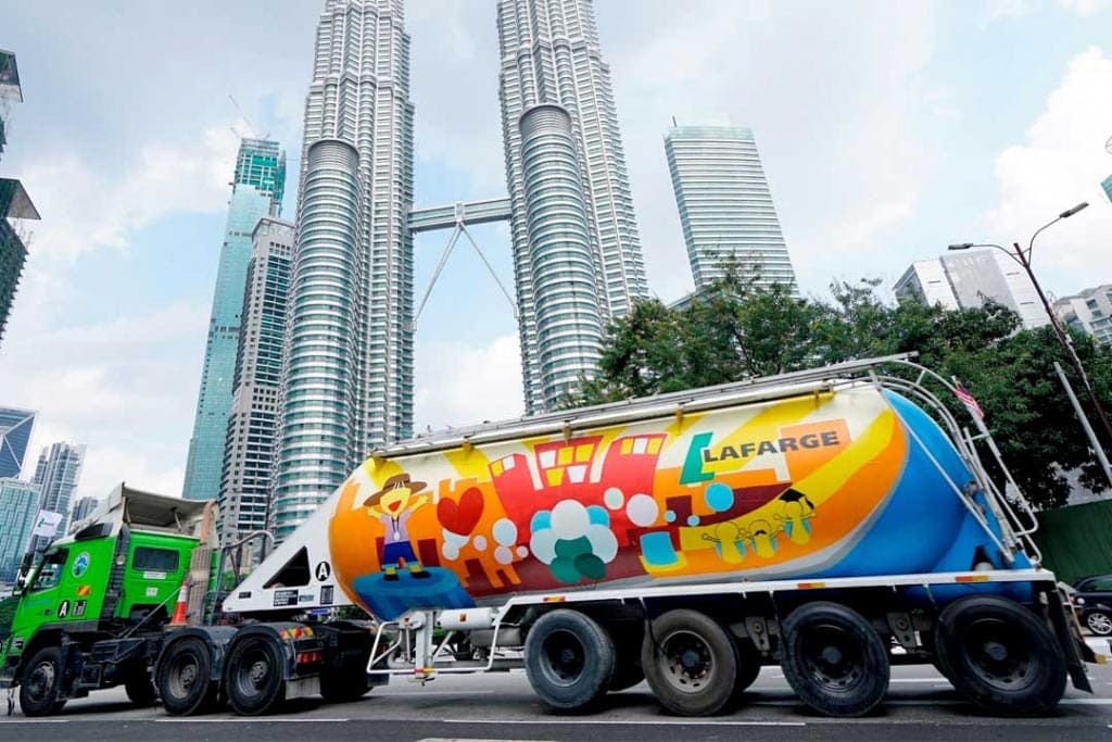 LafargeHolcim a décidé de se désengager de ses investissements en Aise du Sud-Est, et notamment, en Malaisie. [©LafargeHolcim]