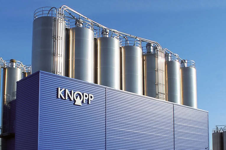 Knopp propose le Contopp Azo FlowPlus, permettant avec un seul produit de fabriquer trois types de chapes fluides différentes. [©Knopp]