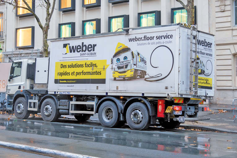 Saint-Gobain Weber continue de développer son offre webertruck. [©Saint-Gobain Weber]