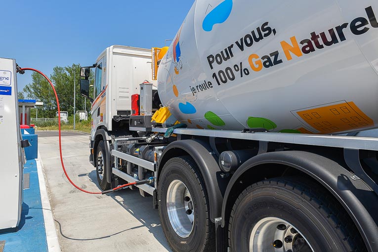 Un simple plein de gaz donne à la toupie d’Unibéton une autonomie de 250 km. [©HeidelbergCement]