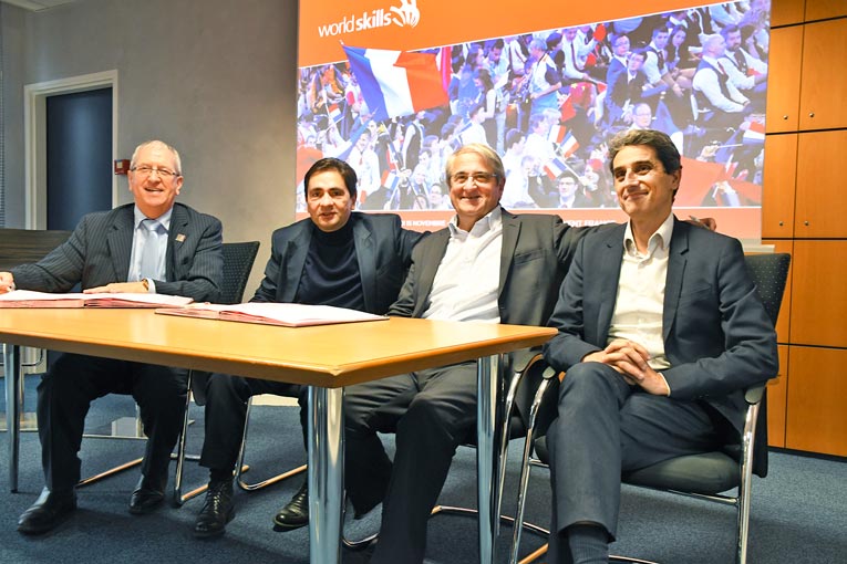 Le partenariat entre SGDB France et WorldSkills permet au groupe d’apporter son soutien à tous les jeunes professionnels et apprentis, qui concourent aux Olympiades des Métiers. [©SGDB France]