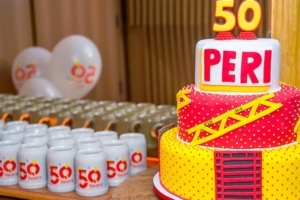 2019 fut l’occasion de fêter les 50 ans de du groupe allemand Peri dans ses filiales. Et notamment Peri France. [©Peri]