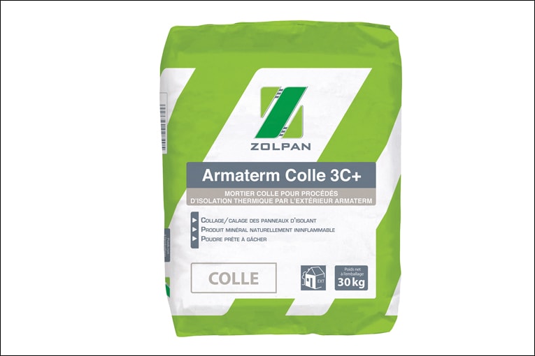 L’Armaterm Colle 3C + s’adapte aux systèmes d’isolants thermiques en PSE ou laine minérale. [©Zolpan]