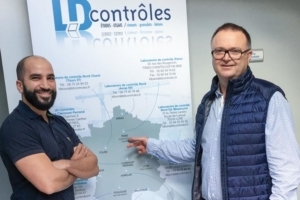 Abdelkader Mellal et Fabrice Lapié travaillent au développement de LD Contrôles Paris. [©LD Contrôles]