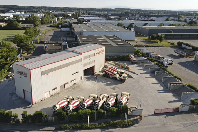 La centrale à béton SEBM de Genas (69) est la première à avoir été mise en place, dès 2013. [©Martel Groupe]