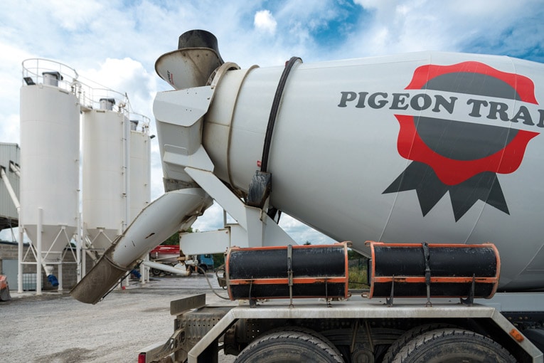 Le groupe Pigeon vient d’ouvrir sa plate-forme FirstBeton.com, permettant de commander en ligne du BPE et du mortier.  [©ACPresse] 