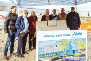 Pose de la première pierre du futur nouveau siège de l’industriel Alphi.