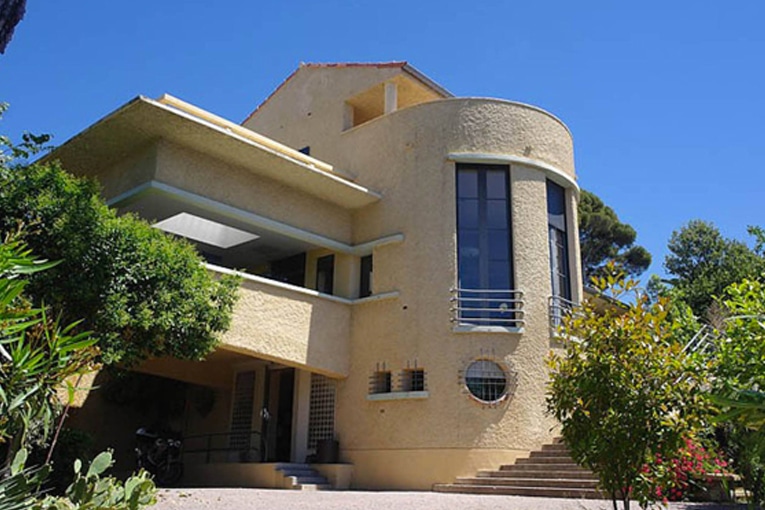 La “Maison de l’Architecture Villa Romée“ promeut l’architecture et les arts qui s’y rattachent. [©Maison de l'Architecture] 