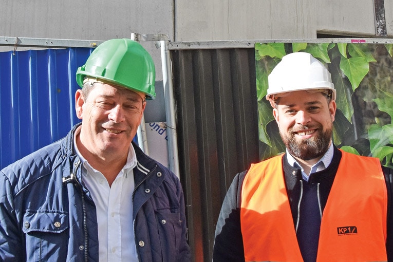 Fernando Pereira, Dg de Bâtisseurs Franciliens, et Renald Nattier, chargé d’affaires KP1. [©Gérard Guérit]