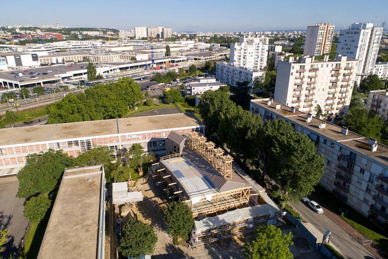 Centre de loisirs Jacques Chirac à Rosny-sous-Bois, au moment de la construction. [©Ville de Roscny-sous-Bois]