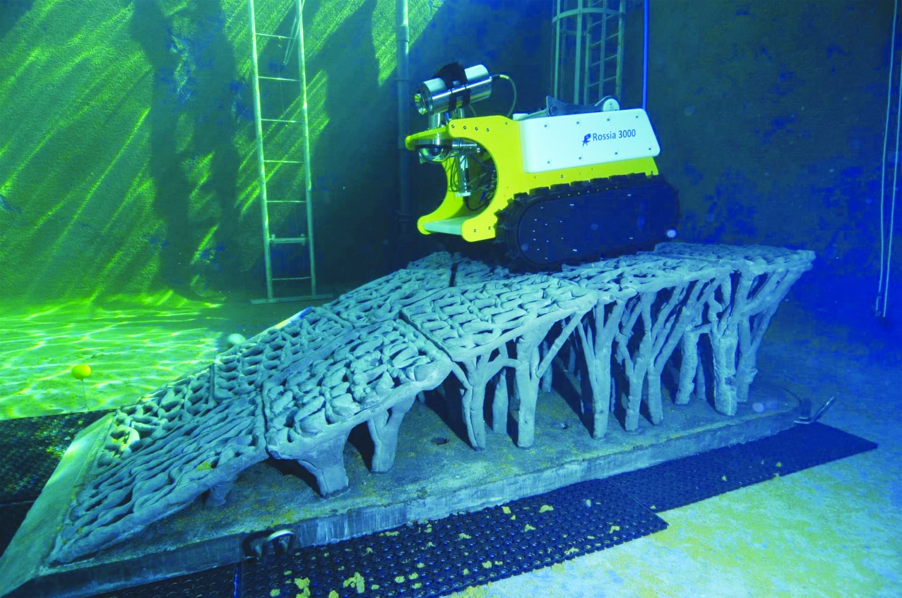 Vicat : sur terre comme en mer