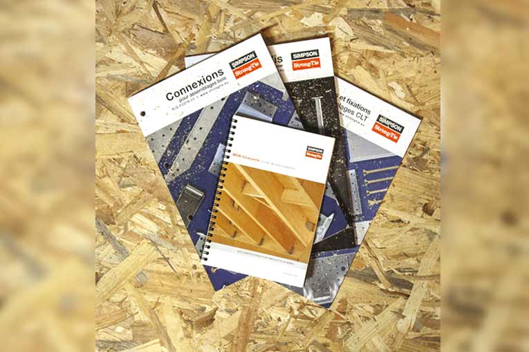 Couverture du guide de préconisation dédié aux constructions en bois par l’entreprise Simpson Strong-Tie. [©Simpson Strong-Tie]
