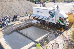 Le camion Aerolithys parcourt les routes de la région nantaise pour faire découvrir son concept de béton mousse. [©Aerolithys]