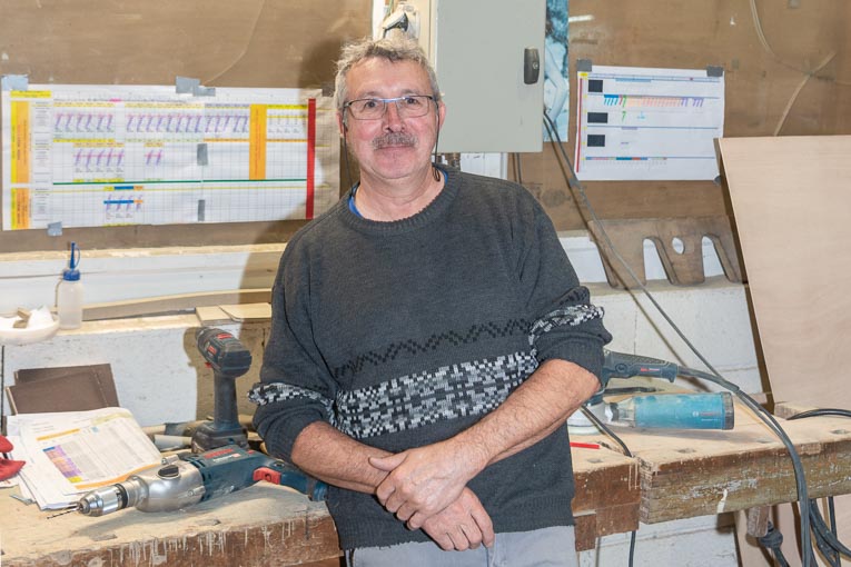 Jean-Paul Franzini, dans l’atelier de moules de l’usine Capremib. [©ACPresse]