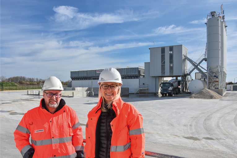 De gauche à droite Jean-Paul Thomas, responsable sécurité du groupe Garandeau, et Ann Soucaret, responsable de l’activité BPE. [©Gérard Guérit] 