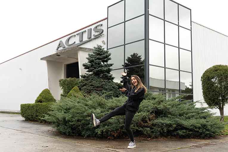 La championne française de ski acrobatique Perrine Laffont devient l’ambassadrice d’Actis. [©Michel Bost, B2I]