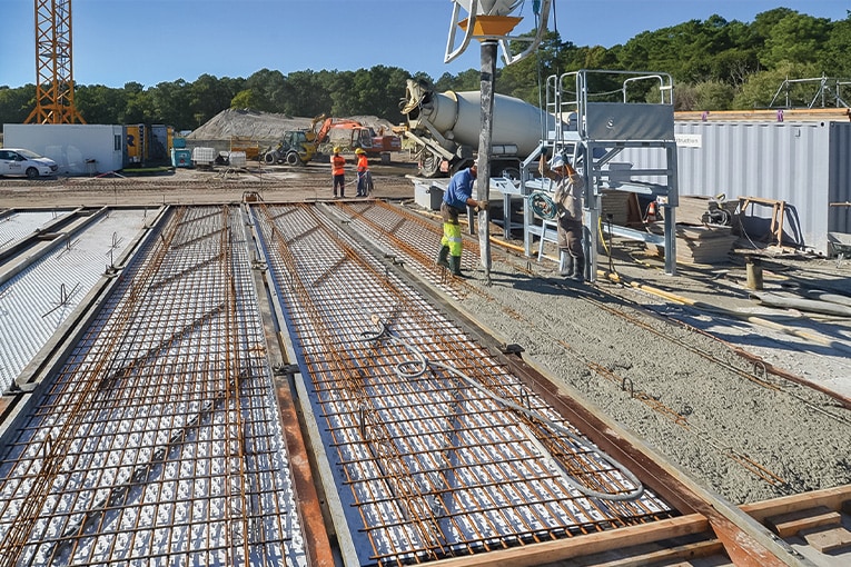 Aire de préfabrication foraine des prédalles. [©Agru]