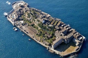 L’île japonaise d’Ha-Shima a abrité le tournage de Skyfall, réalisé par Sam Mendes [©BY 2.0]