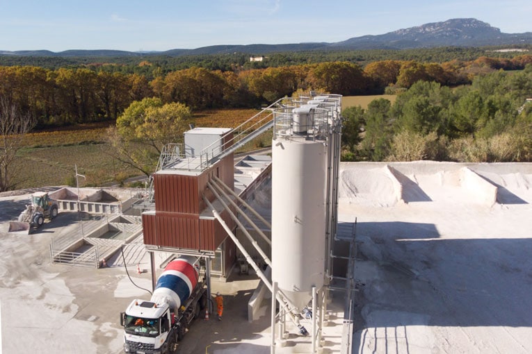 La nouvelle unité de production de BPE Cemex de Prades-le-Lez (34) est signée MG Lilienfeld. [©Cemex]