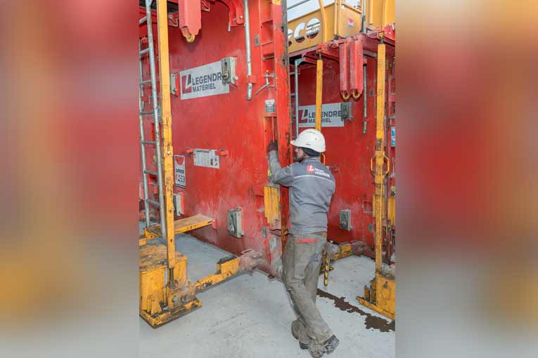 Les équipements et protections doivent être adaptés aux contraintes climatiques. [©ACPresse]