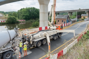 Le travail en sécurité est un incontournable dans le domaine du pompage du béton. [©ACPresse]