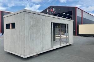 Titan Préfa a adapté la conception de shelters préfabriqués sur mesure en fonction des besoins des clients. [©Titan Préfa]