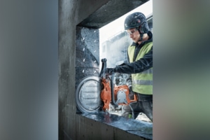 Cette année, Husqvarna lance plusieurs nouveautés, dont la découpeuse portative K 7000 ring. [©Husqvarna]