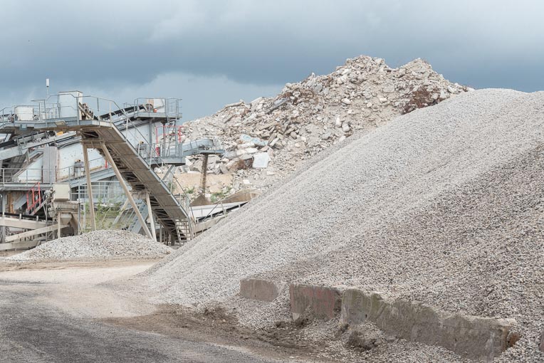 Ecominéro est un éco-organisme, dont la mission est de valoriser les déchets inertes du secteur du bâtiment. [©Unicem]