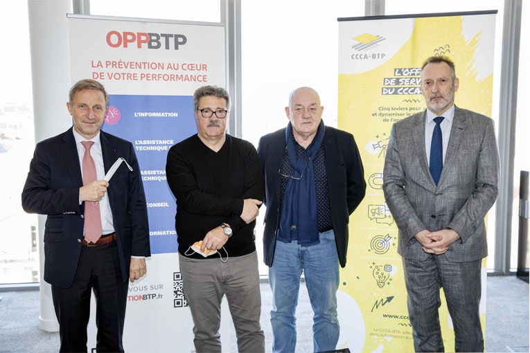 De gauche à droite : Paul Duphil, secrétaire général de l’OPPBTP, Giovanni Verrecchia, président de l’OPPBTP, Éric Routier, président du CCCA-BTP et Didier Bouvelle, secrétaire général du CCCA-BTP. [©CCCA-BTP]