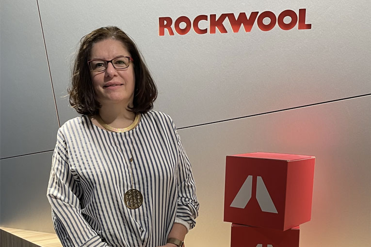 Elisabeth Bardet devient la nouvelle directrice de la business unit isolation France & export de Rockwool France. [©Rockwool]