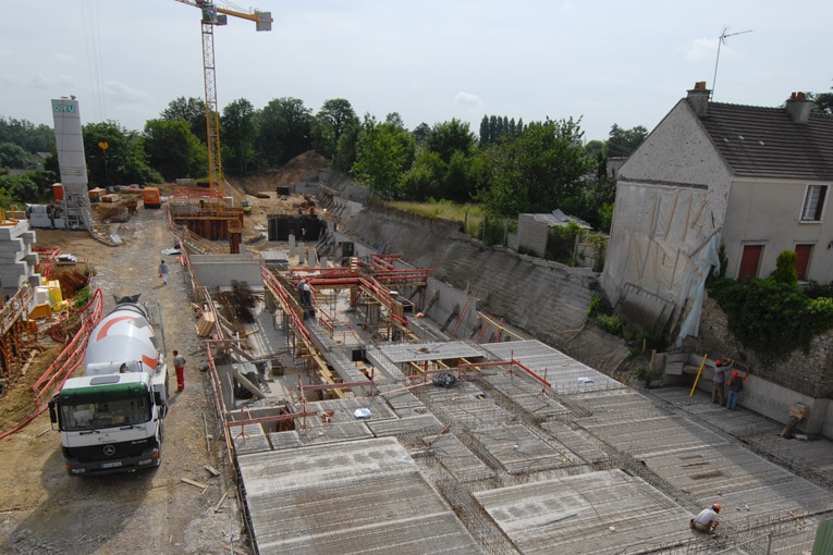 Pour 71 % des architectes, la crise des matériaux est la première cause de surcoûts. [©ACPresse]