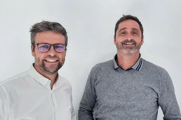 De gauche à droite, Colin Bessait, directeur région d’Eurovia Matériaux Paca, et Christophe Chaix, directeur technique d’Eurovia Sud. [©Eurovia]