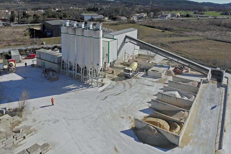 La centrale de Salindres de Béton du Gard a été équipée de l’automate de production du béton signé Wayzz. [©Wayzz]