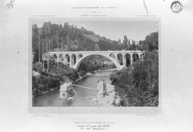 Pont en béton de ciment sur le Fier. [L. Bellay, photographe, 1881© Ecole nationale des ponts et chaussées]