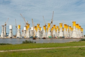 Une véritable forêt minérale est née au cœur de la zone portuaire du Havre. [©ACPresse]