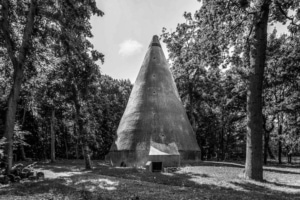 En France, l’abri en béton armé de Villenoy est unique. [©Philippe Ayrault, Région Ile-de-France 2021]