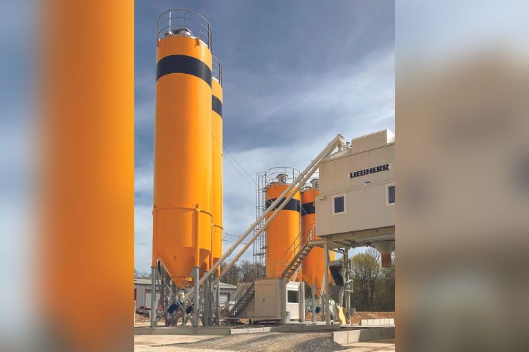 Béton de l’Est s’est implanté aux portes de Nancy pour mieux répondre à la demande en béton dans la région. [©Liebherr]