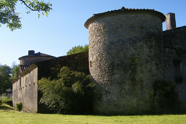 La ferme médiévale de l'association "Un lieu pour l'Utopie" [©Actis]