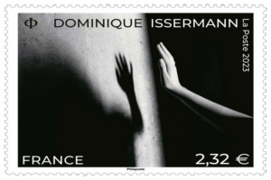 Le 27 février dernier, la Poste a émis un timbre d’après une photographie de Dominique Issermann [©Dominique Issermann]