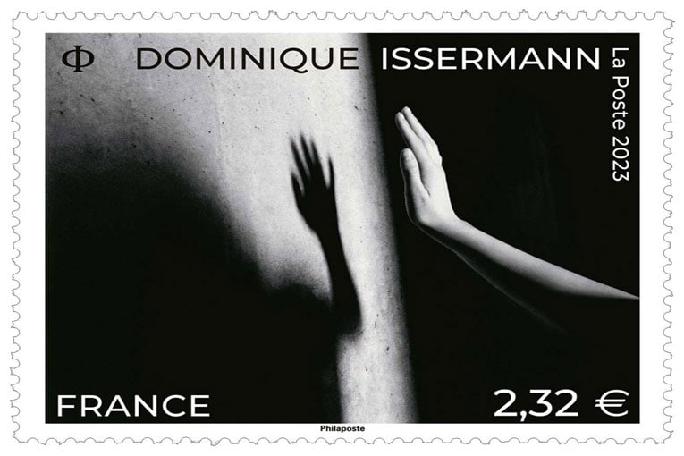 Le 27 février dernier, la Poste a émis un timbre d’après une photographie de Dominique Issermann
[©Dominique Issermann]