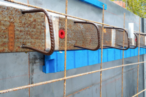 Les boîtes d’attente Stabox de Plaka disposent de l’option LLPE pour permettre la mise en place de planchers à prédalles suspendues. [©Leviat]