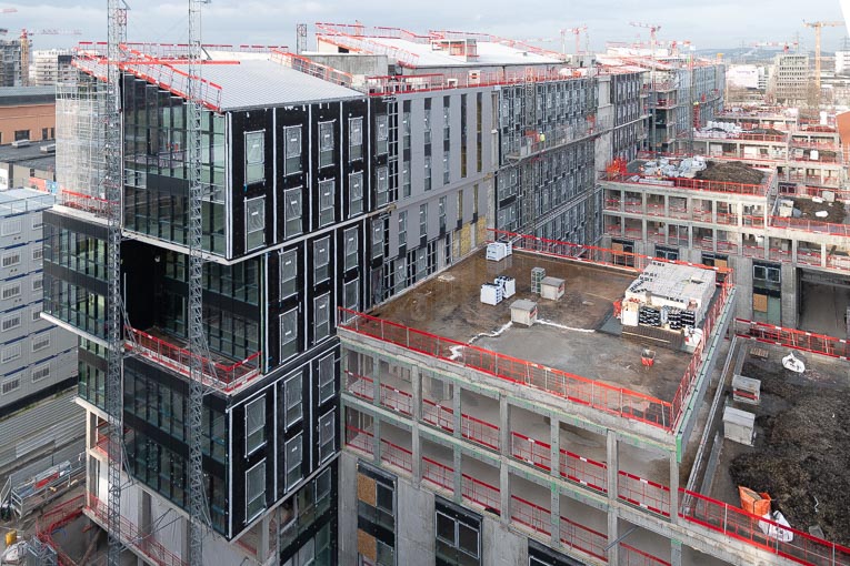 L’utilisation du bois et de solutions constructives moins carbonées permet d’afficher une empreinte de 40 % inférieure à celle d’une construction en béton conventionnelle. [©ACPresse]