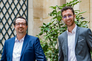 De gauche à droite : Eric Caniac, directeur technique de l'Afcab et Renaud Carrière, gestionnaire de certification à l’Afcab et auditeur boîtes d’attente. [©Afcab]