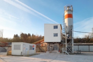 Rénovée, la centrale à béton Eqiom à Hirson, près de Saint-Quentin, a vu le remplacement de son module de malaxage. [©Eqiom]